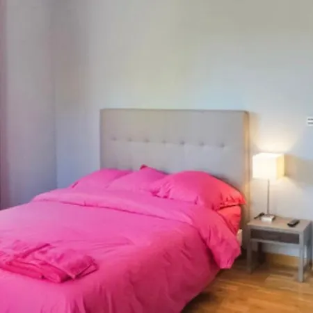 Lirou Holiday home *